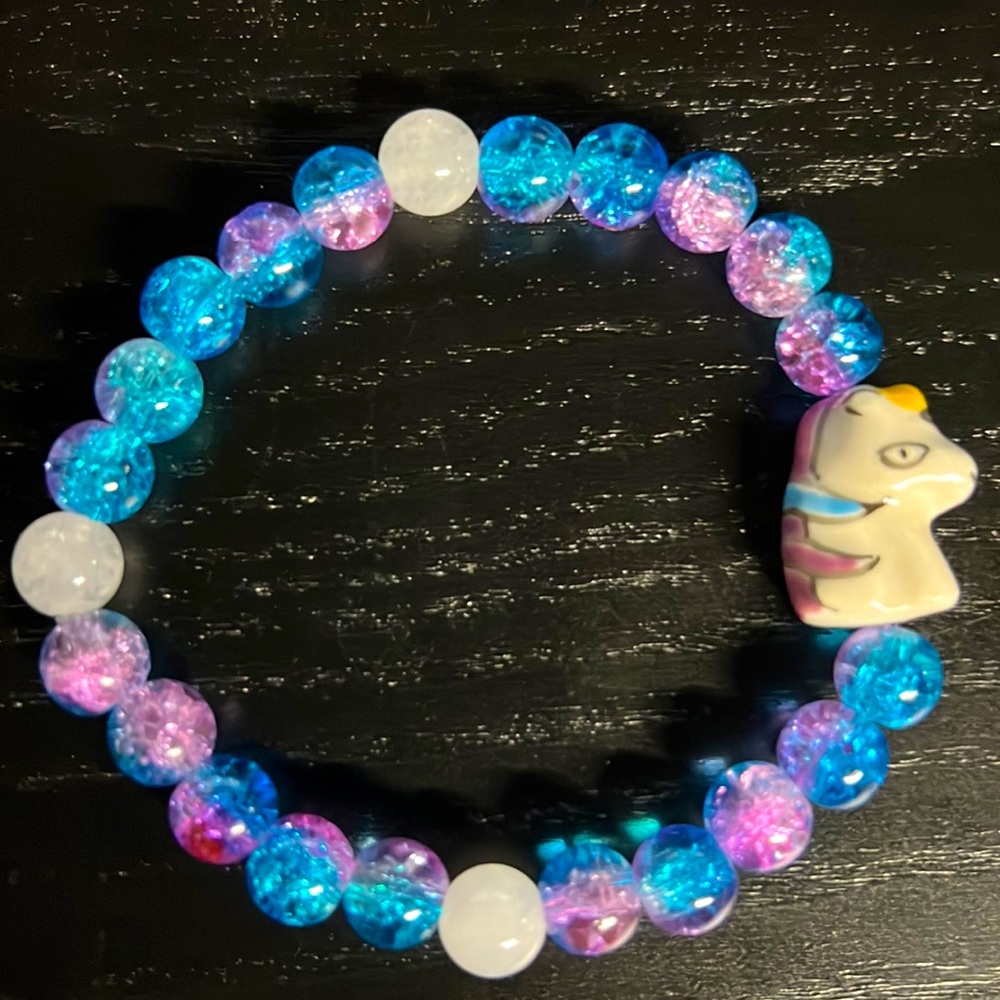 Custom unicorn bracelet, 8mm glass